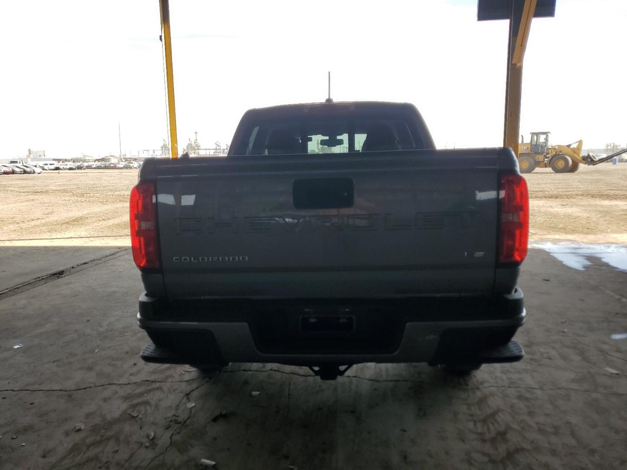 2022 Chevrolet Colorado - Image 6