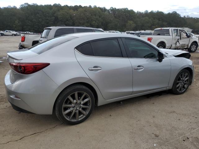  MAZDA 3 2018 Silver