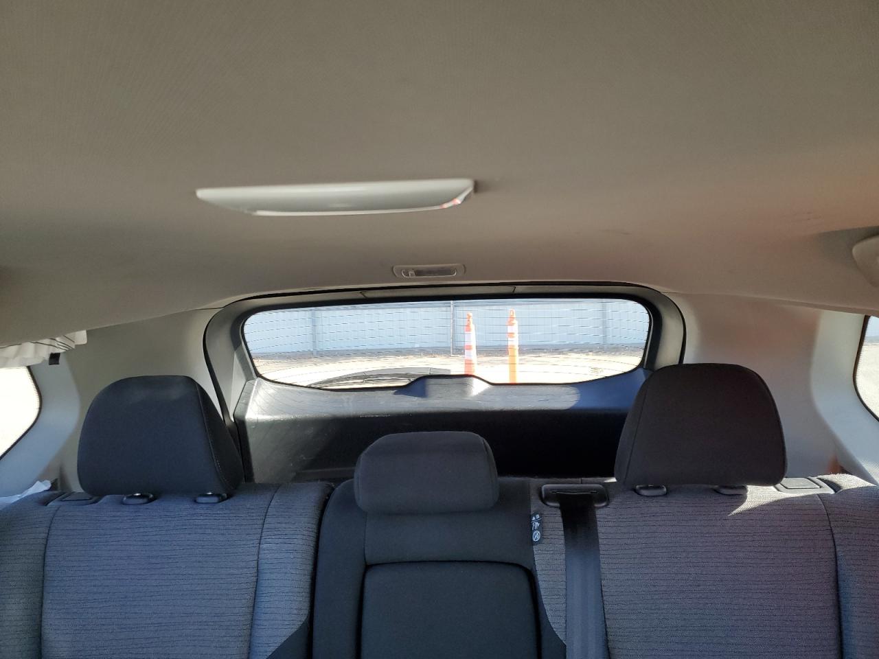 2021 Nissan Rogue - Image 10