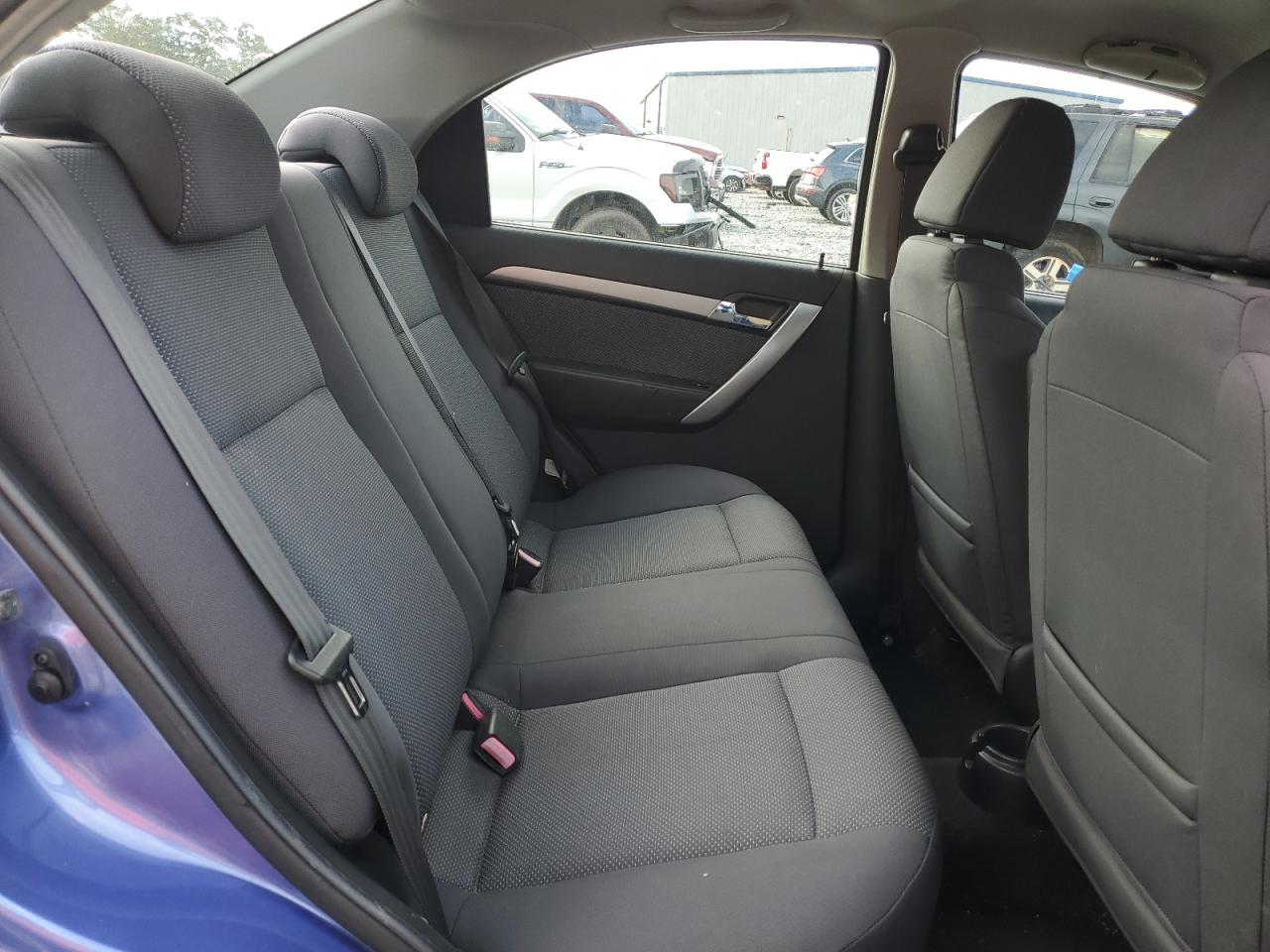 2009 Chevrolet Aveo - Image 10