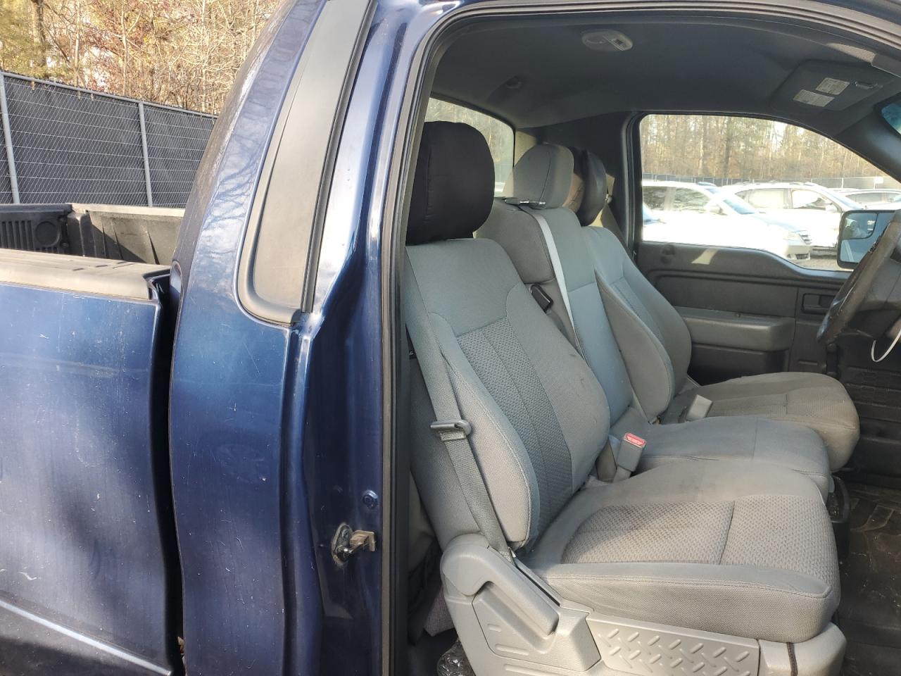 2011 Ford F-150 - Image 10