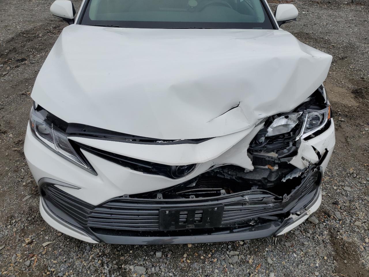 2024 Toyota Camry - Image 12