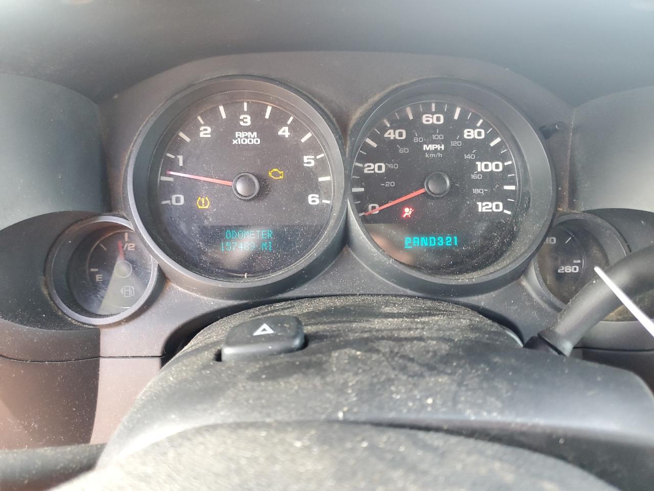 2007 Chevrolet Silverado - Image 9