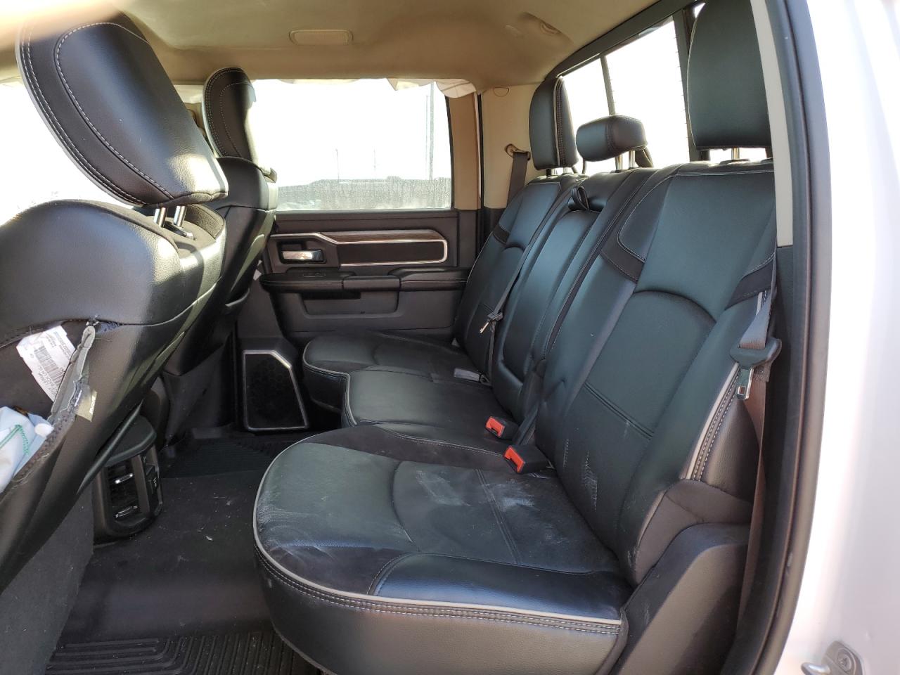 2021 RAM 2500 - Image 10