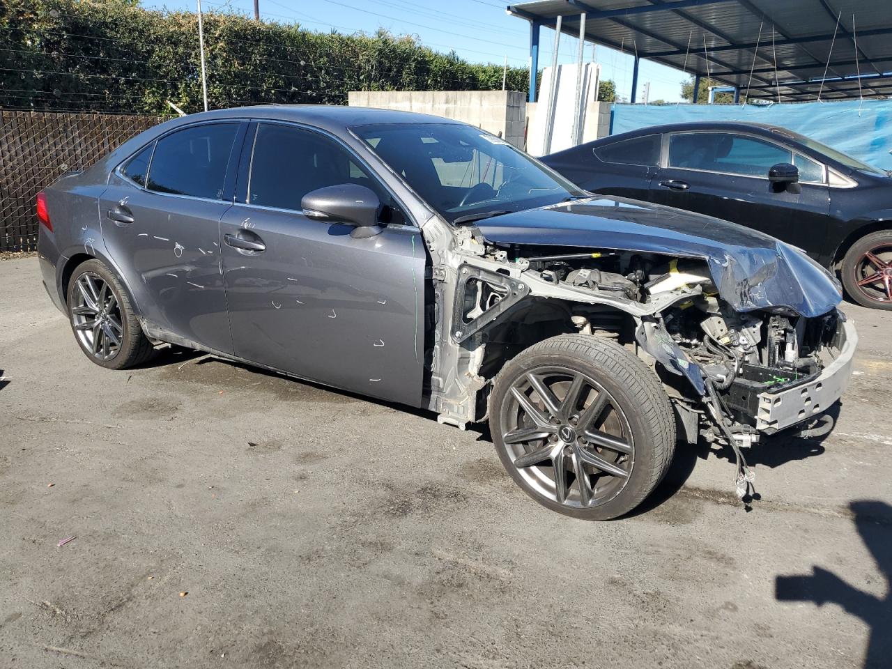 2019 Lexus IS - Image 4