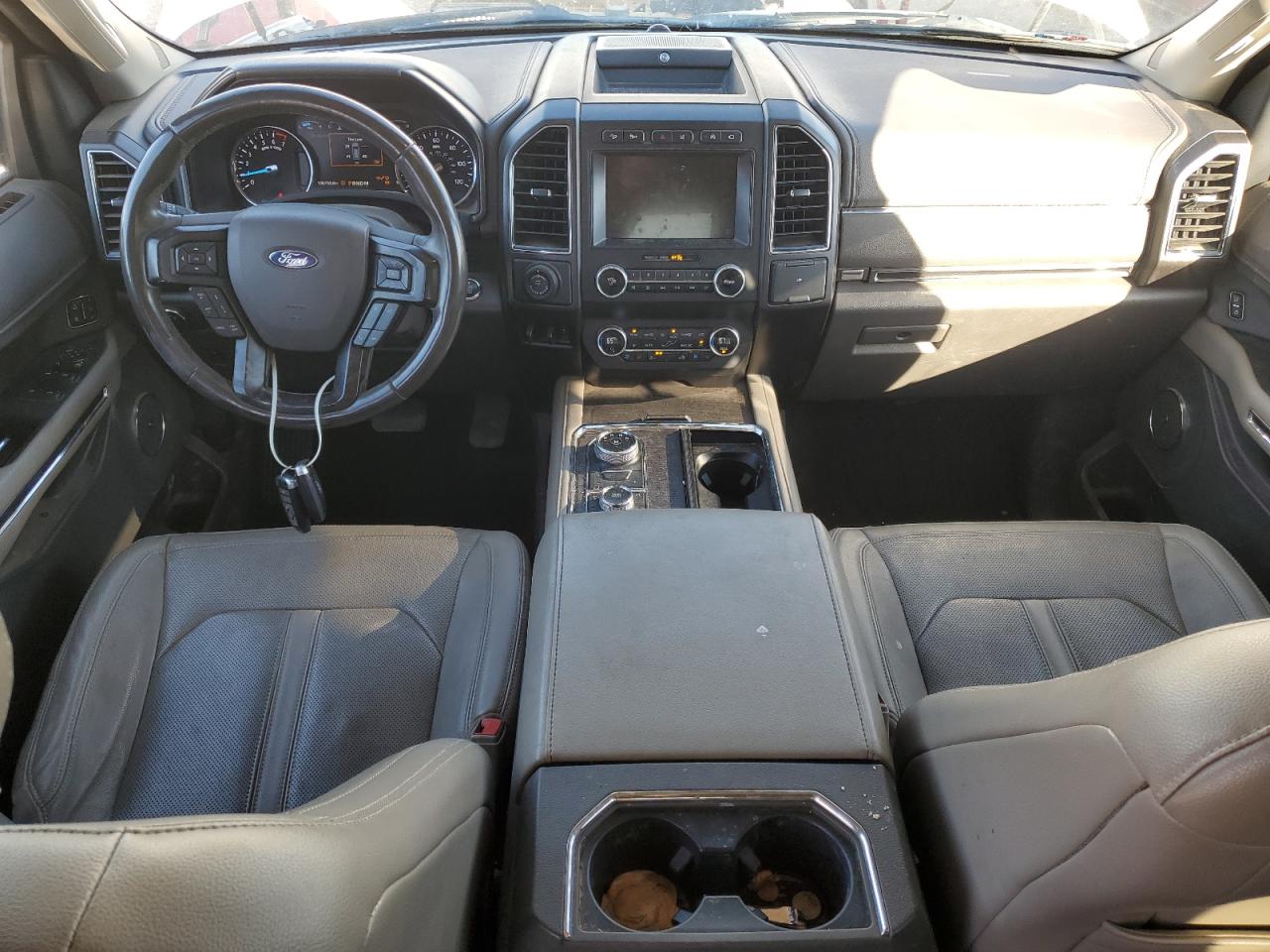 2019 Ford Expedition - Image 8