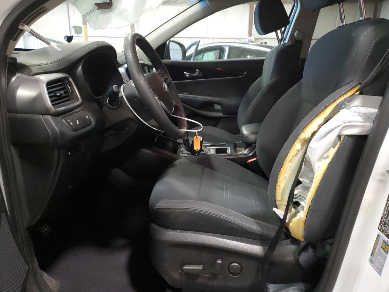 2019 Kia Sorento - Image 7