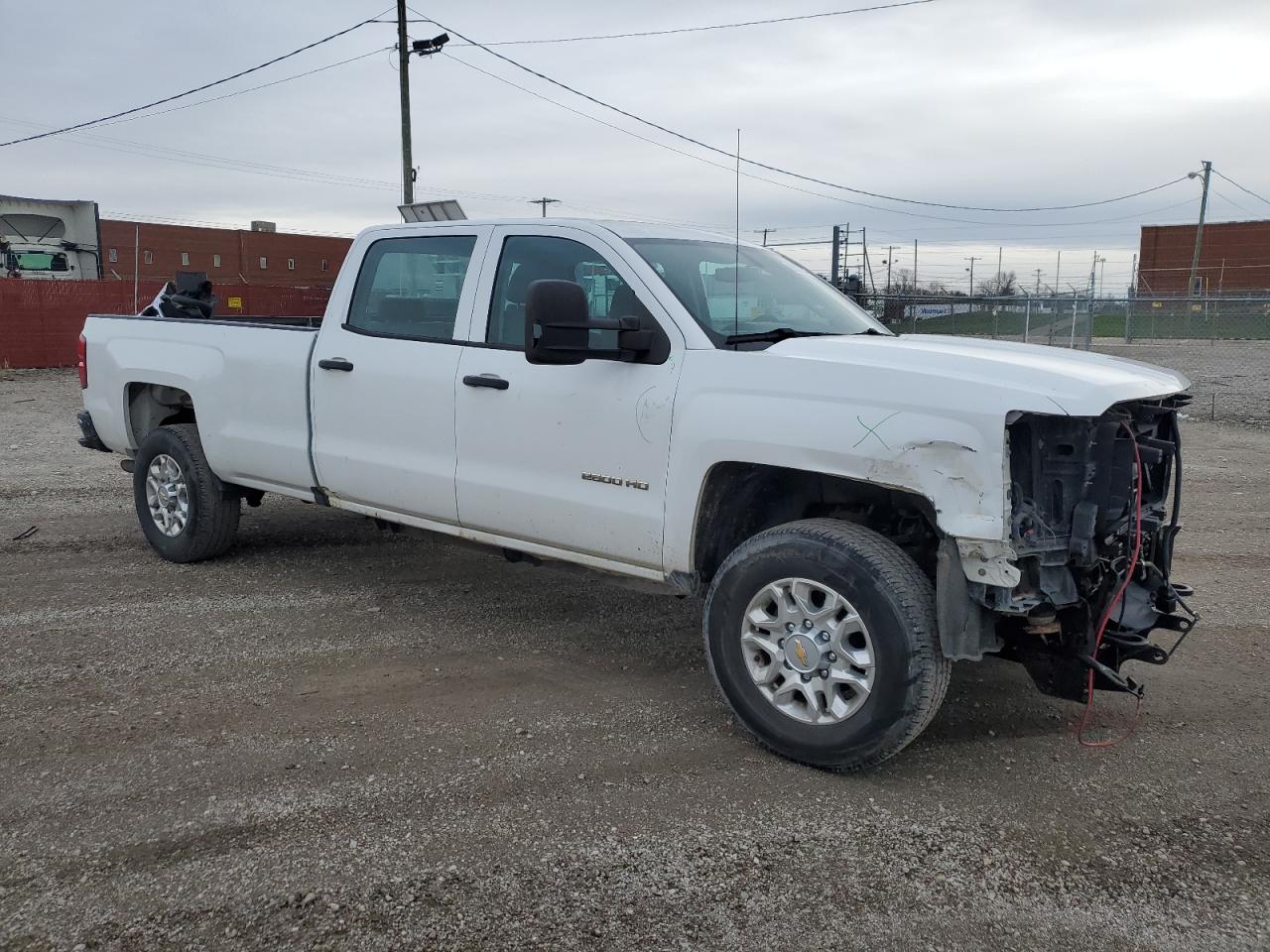 2015 Chevrolet Silverado - Image 4