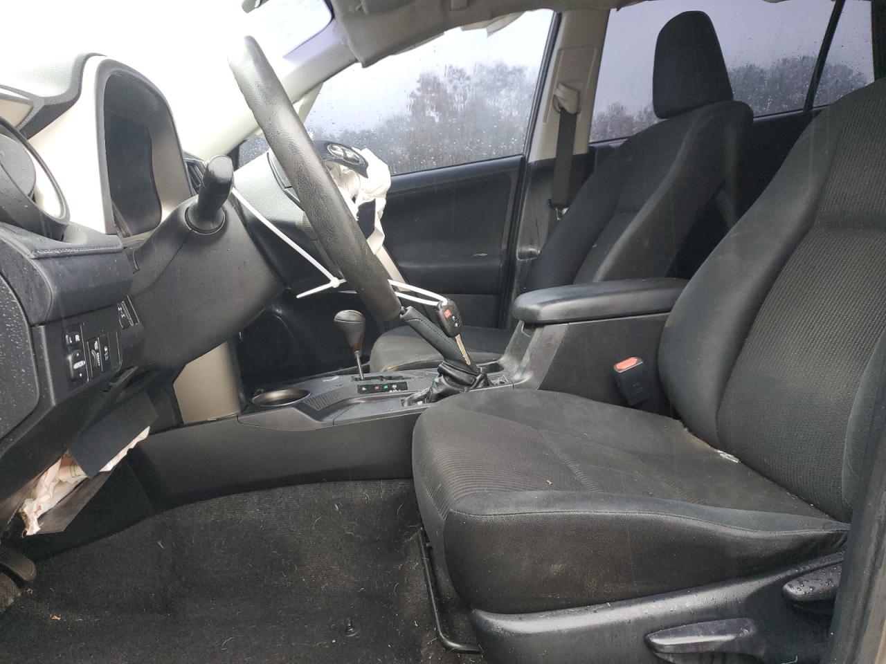 2015 Toyota RAV 4 - Image 7