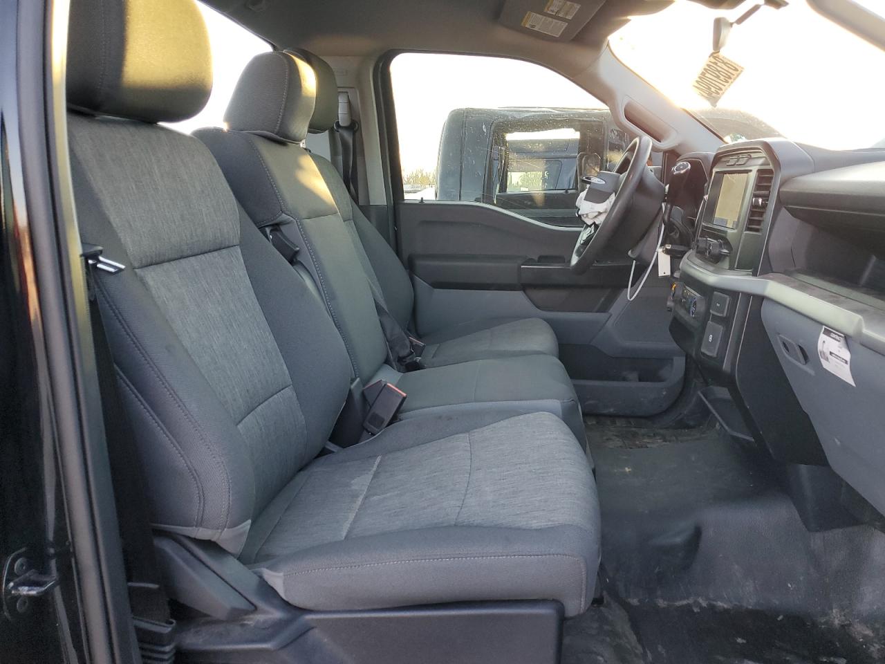 2022 Ford F-150 - Image 10
