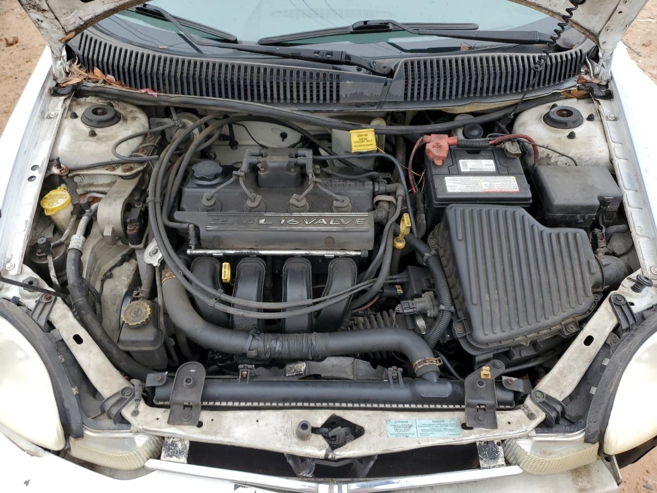 2000 Dodge Neon - Image 12