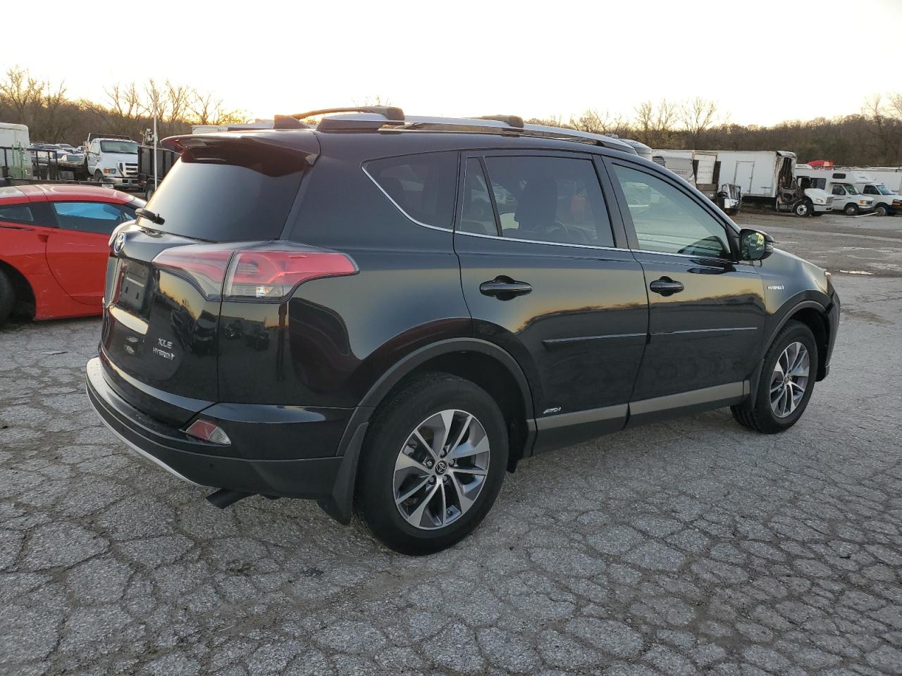 2016 Toyota Rav4 Hv Xle VIN: JTMRJREVXGD024905 Lot: 80883384