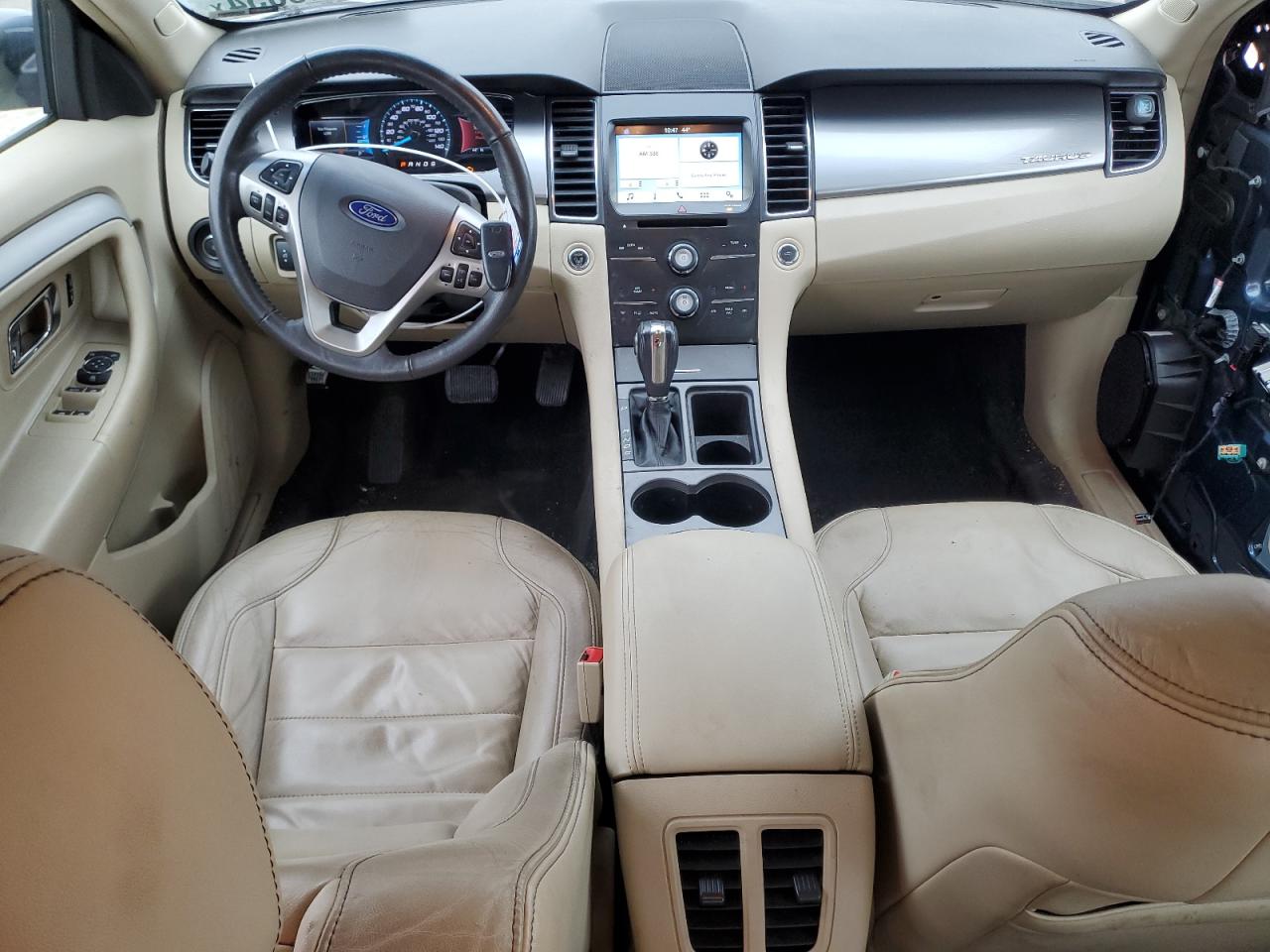 2018 Ford Taurus - Image 8