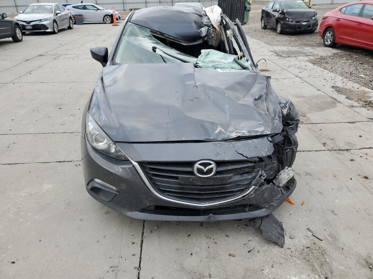 2015 Mazda 3 - Image 5