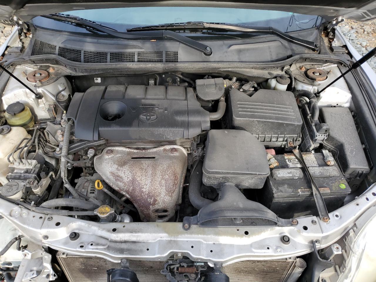 2011 Toyota Camry - Image 12