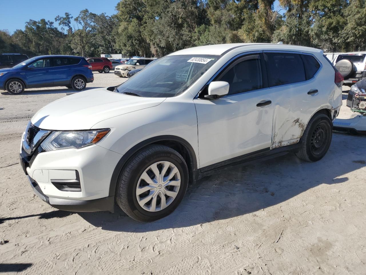 2017 Nissan Rogue - Image 1