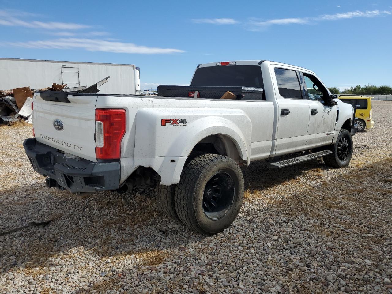 VIN 1FT8W3DT9KEC24204 2019 FORD F350 no.3