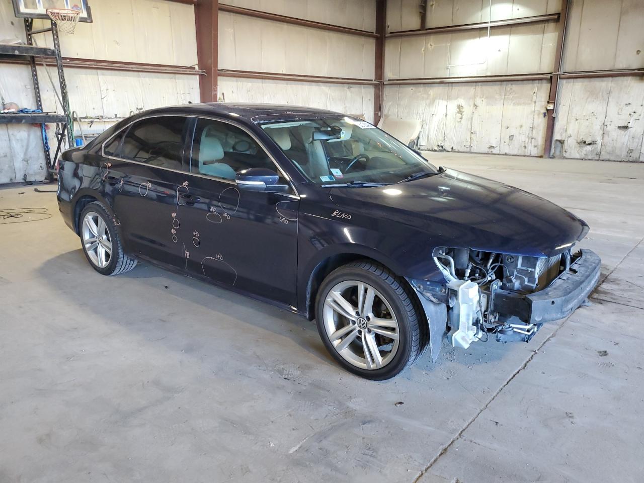 VIN 1VWBN7A34EC113190 2014 VOLKSWAGEN PASSAT no.4