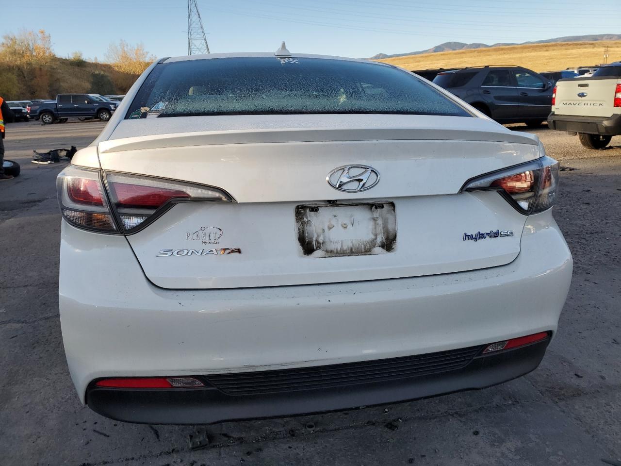 2016 Hyundai Sonata Hybrid VIN: KMHE24L18GA018967 Lot: 78942194