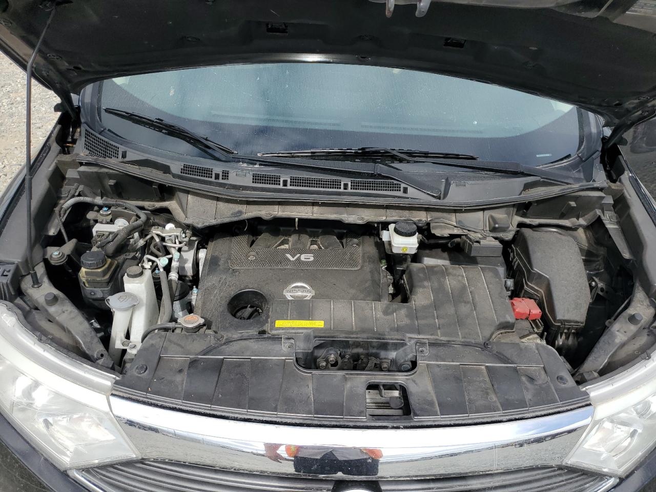 2015 Nissan Quest - Image 13