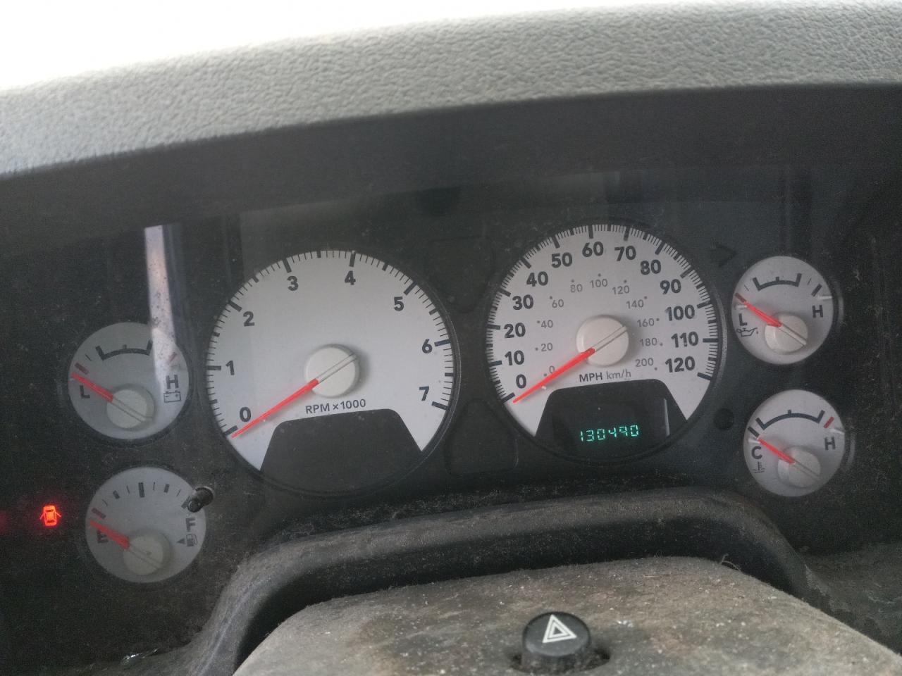 2006 Dodge RAM - Image 9