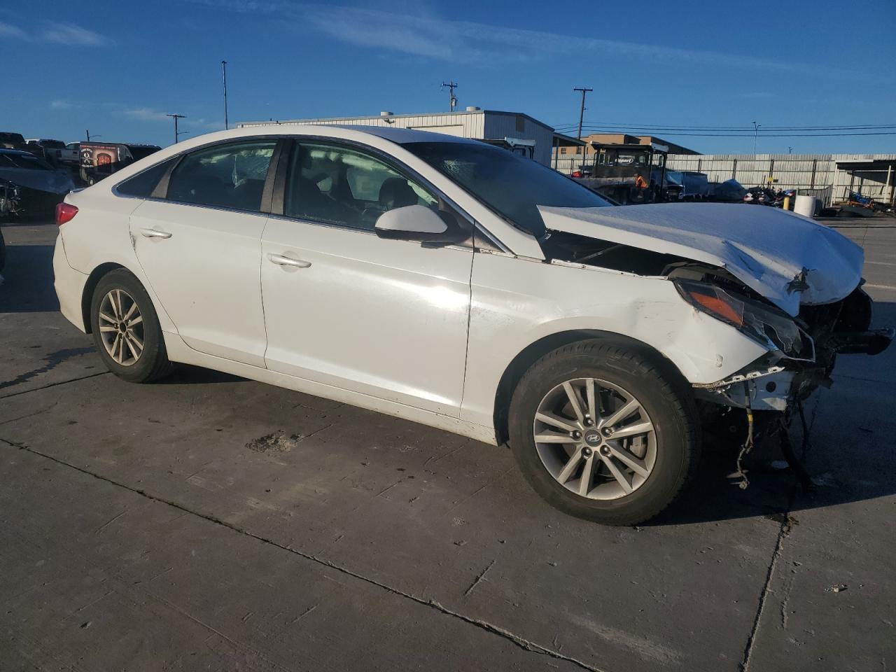 VIN 5NPE24AF2GH347384 2016 HYUNDAI SONATA no.4