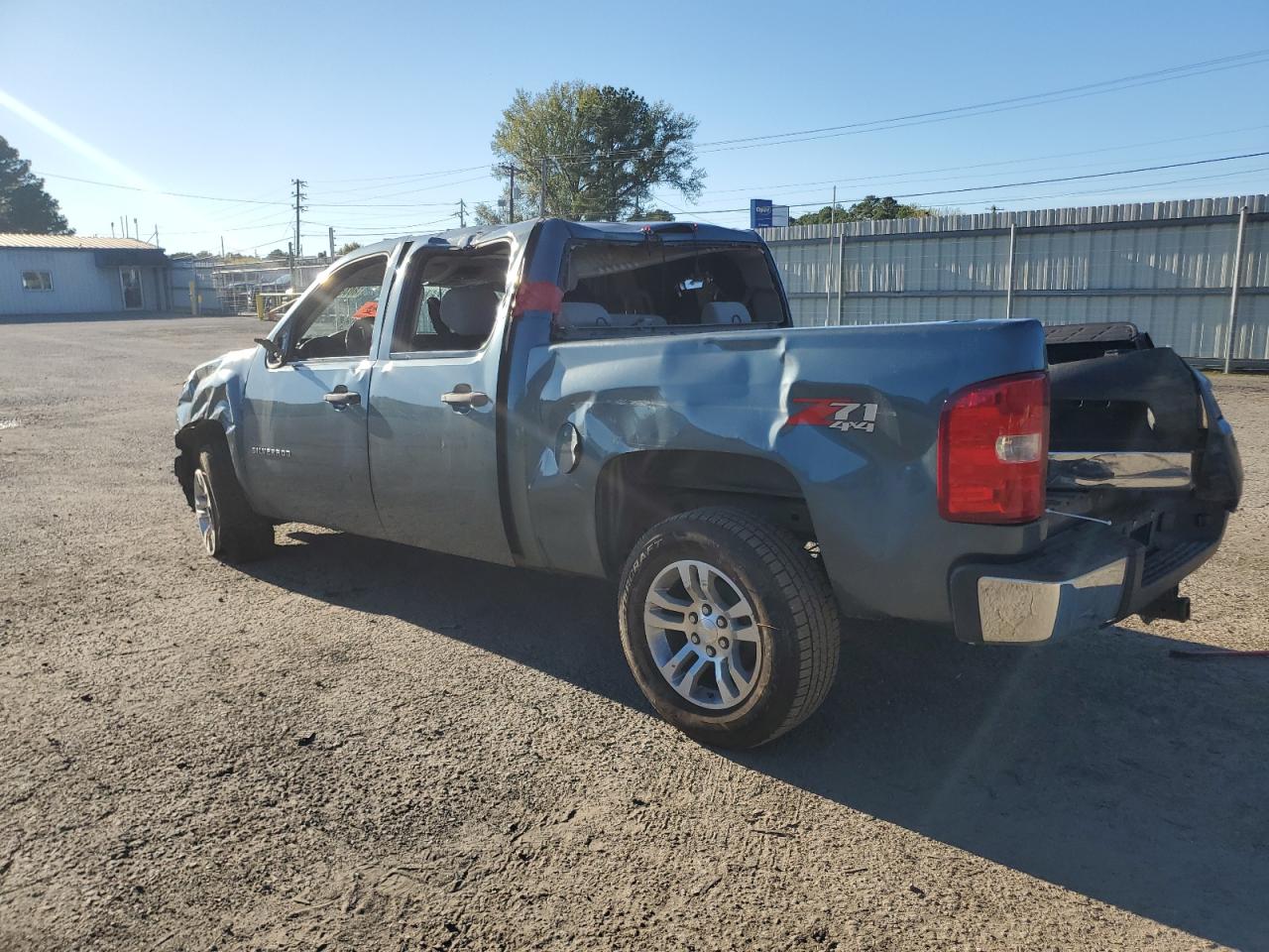 2010 Chevrolet Silverado - Image 2