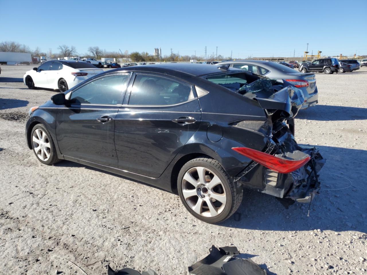 VIN 5NPDH4AE7DH342288 2013 HYUNDAI ELANTRA no.2