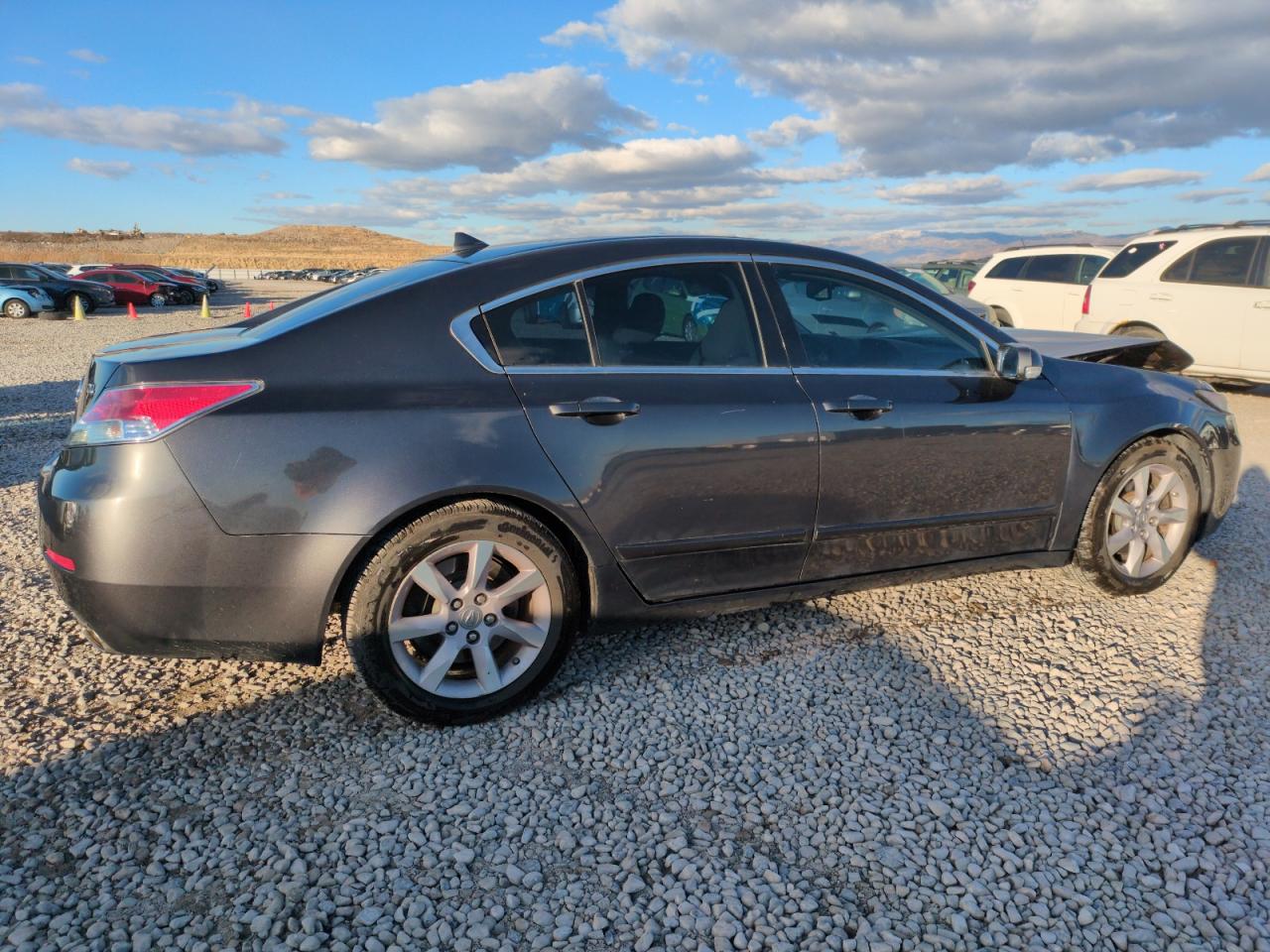 VIN 19UUA8F22DA013615 2013 ACURA TL no.3