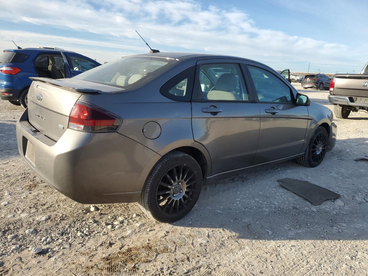 2011 Ford Focus - Image 3