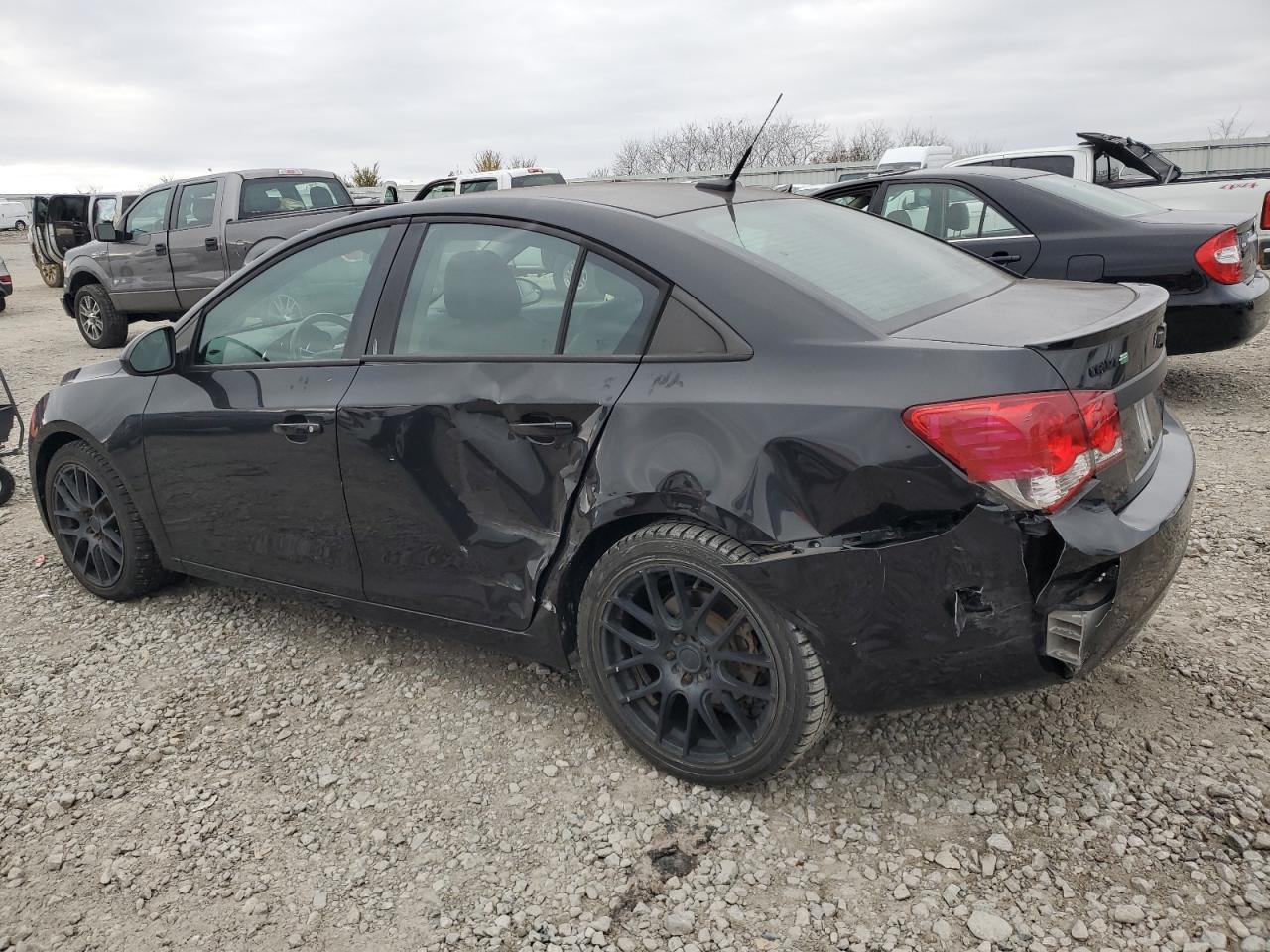 2014 Chevrolet Cruze - Image 2