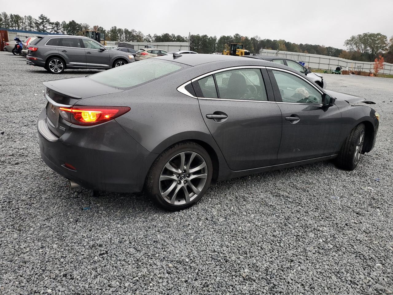 2017 Mazda 6 - Image 3