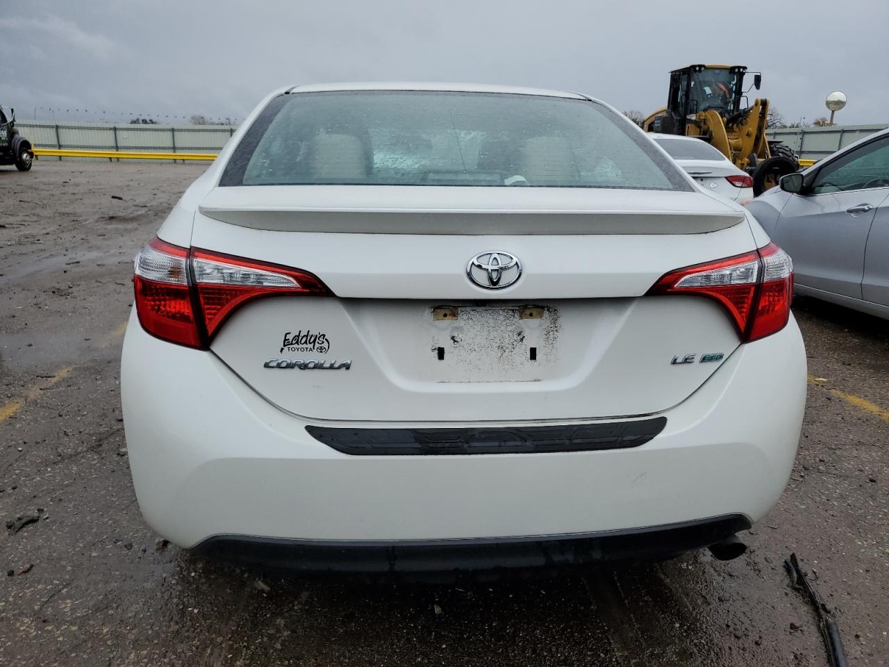 2015 Toyota Corolla Eco VIN: 5YFBPRHE9FP337516 Lot: 81328734