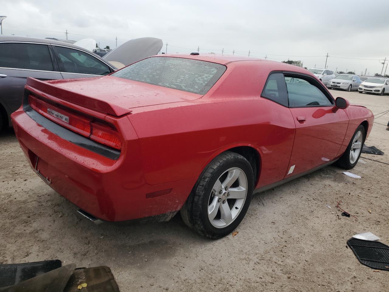 2013 Dodge Challenger - Image 3