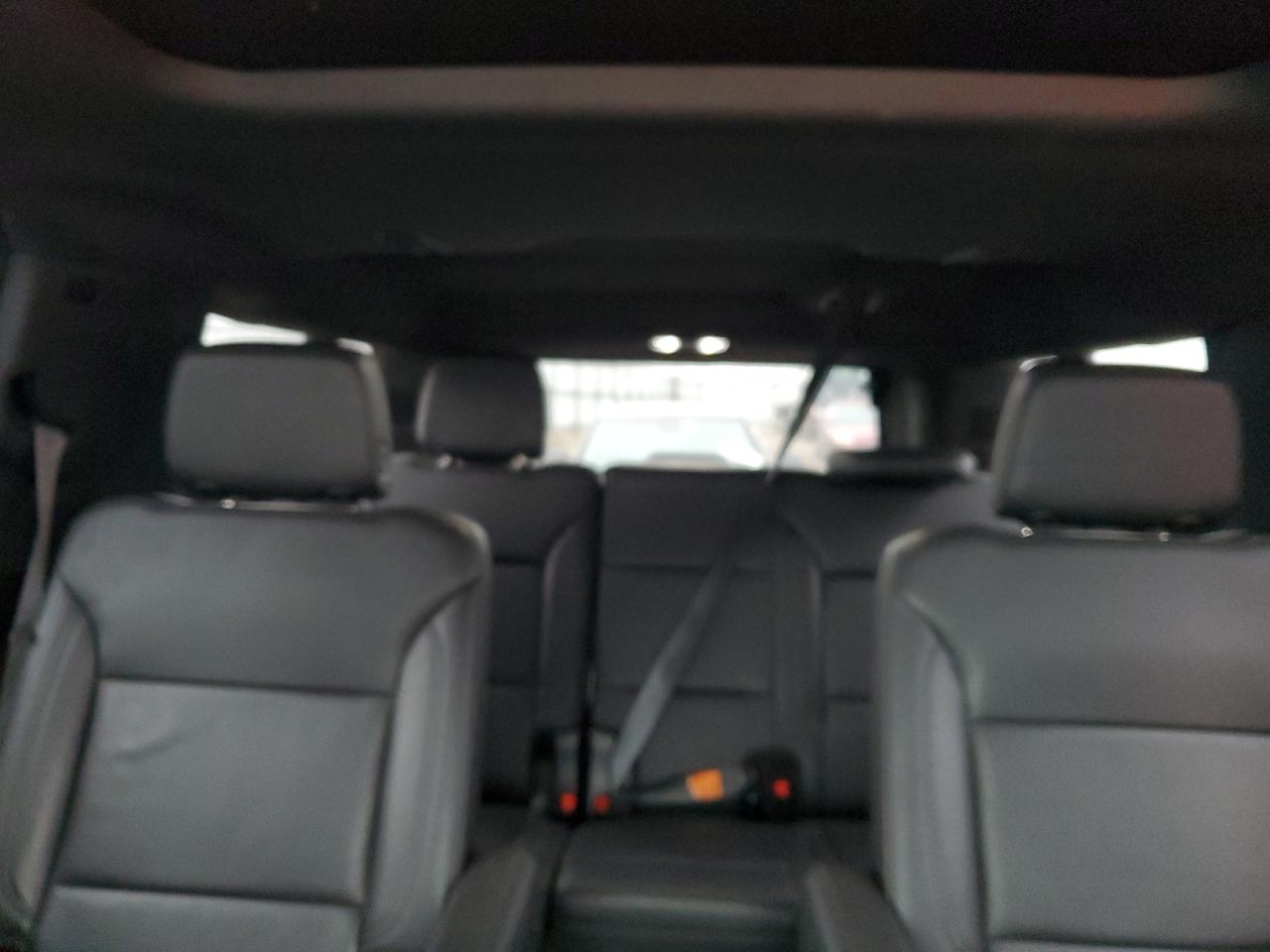 2021 Chevrolet Suburban - Image 10