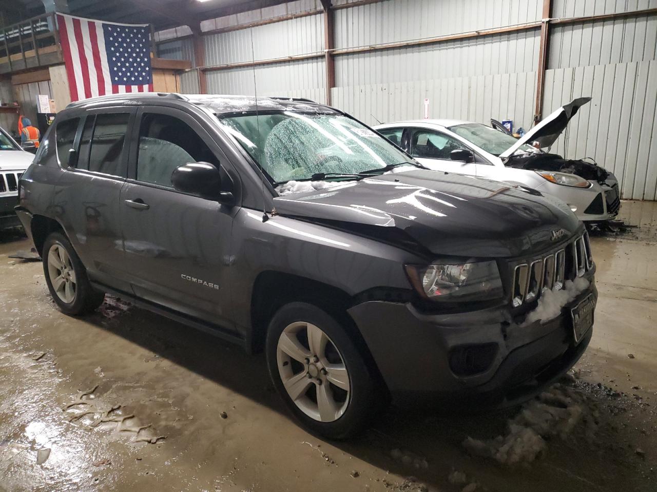 VIN 1C4NJDBB4HD142526 2017 JEEP COMPASS no.4