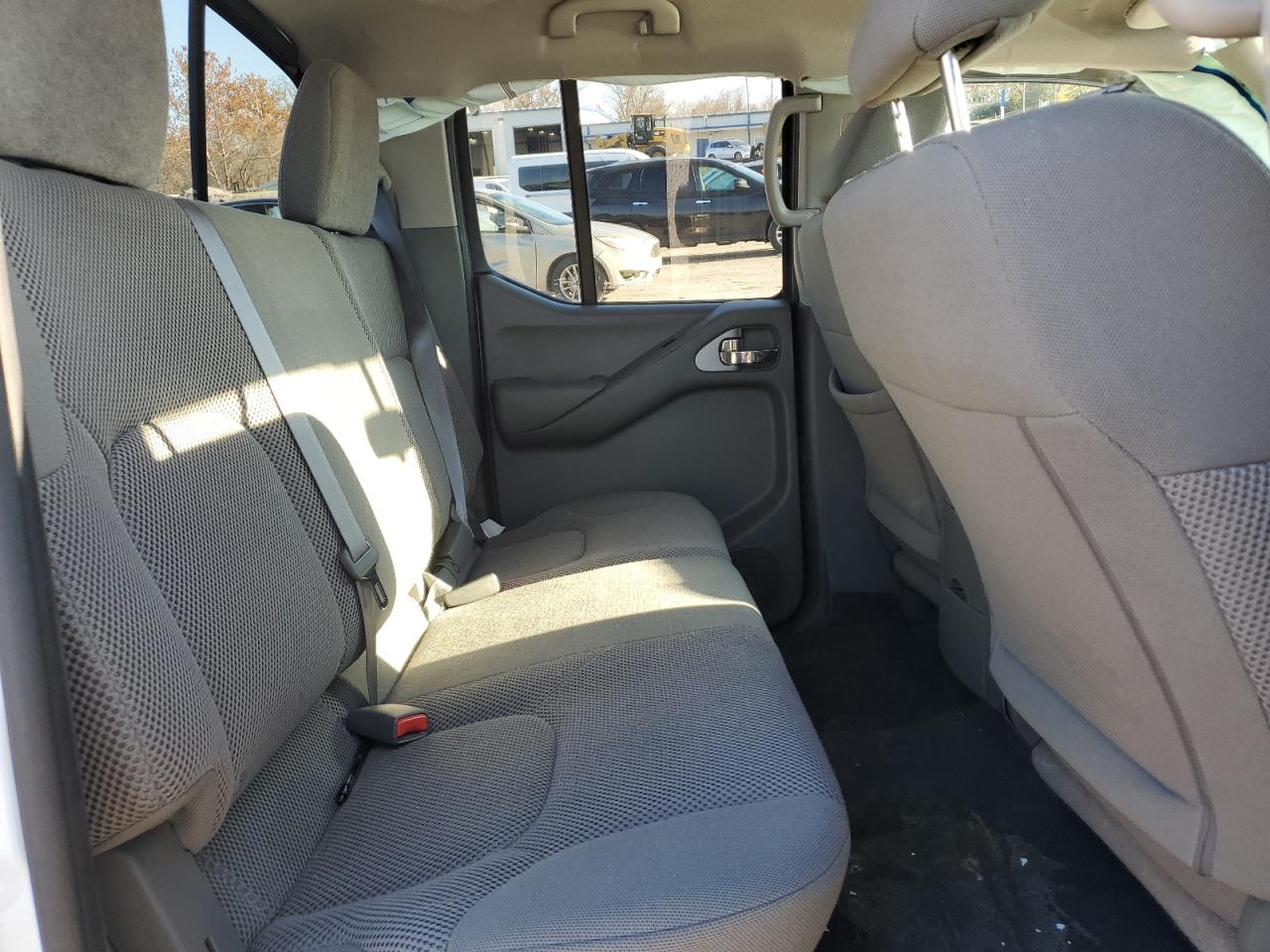 2019 Nissan Navara (Frontier) - Image 10