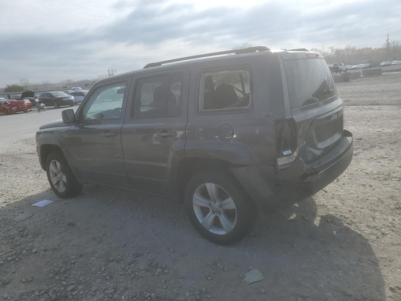 VIN 1C4NJRFB9HD174623 2017 JEEP PATRIOT no.2