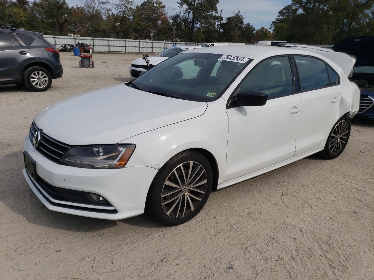 3VWD17AJ5HM294080 2017 VOLKSWAGEN JETTA - Image 1