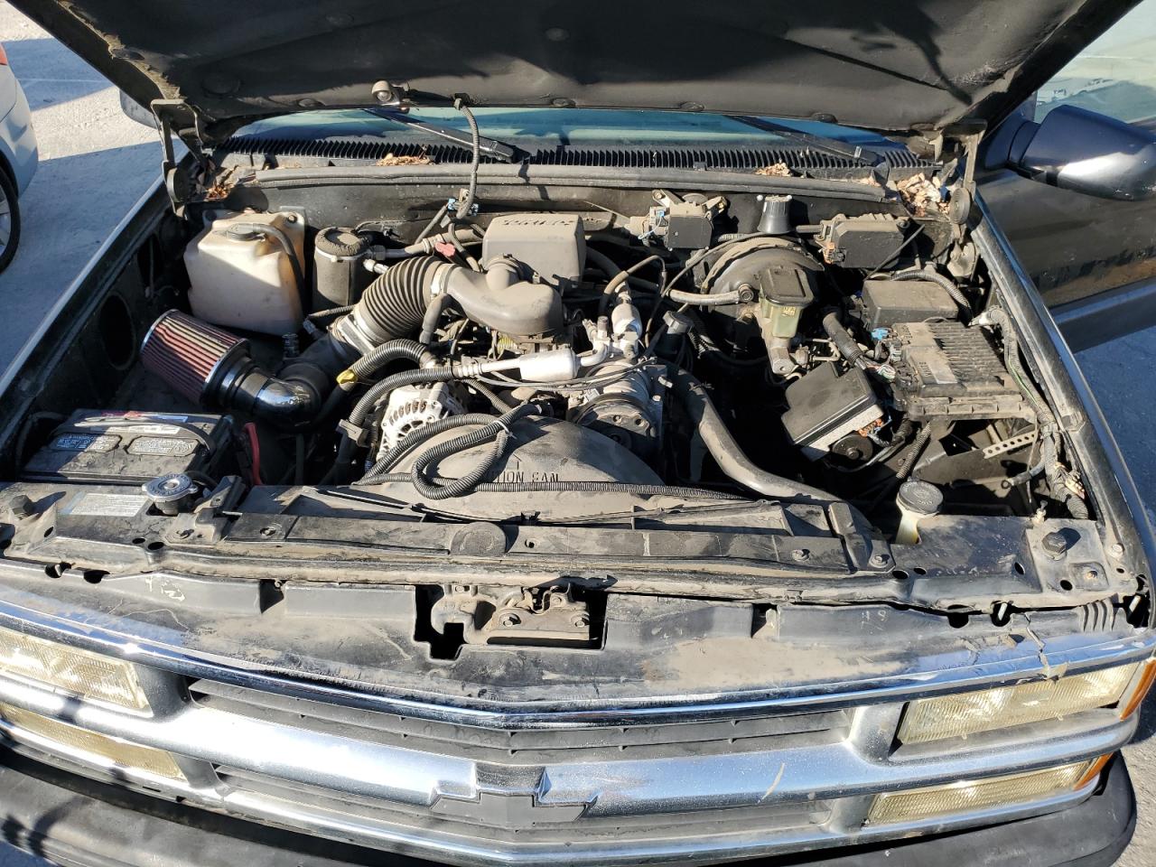 1997 Chevrolet Tahoe K1500 VIN: 3GNEK18R6VG156112 Lot: 81587144