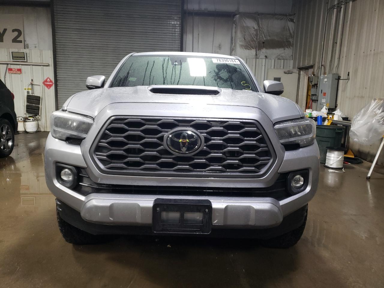 2021 Toyota Tacoma - Image 5