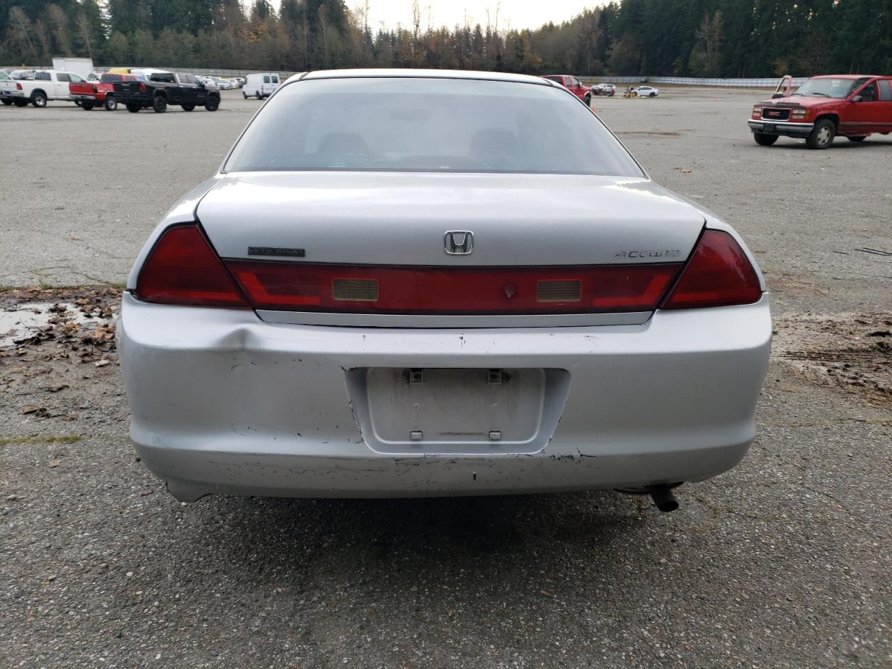 2000 Honda Accord Lx VIN: 1HGCG3243YA022818 Lot: 79575364