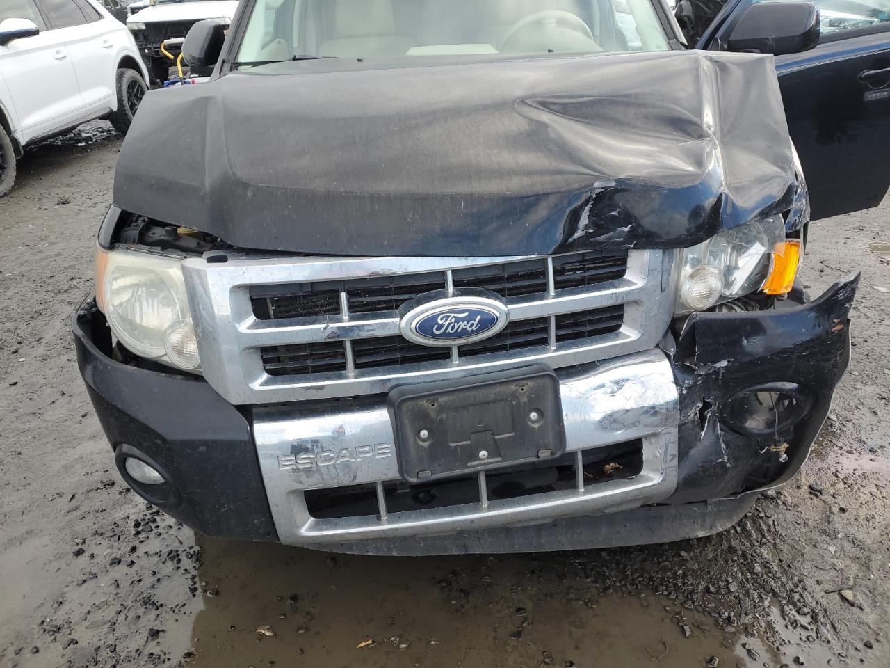 2012 Ford Escape - Image 12