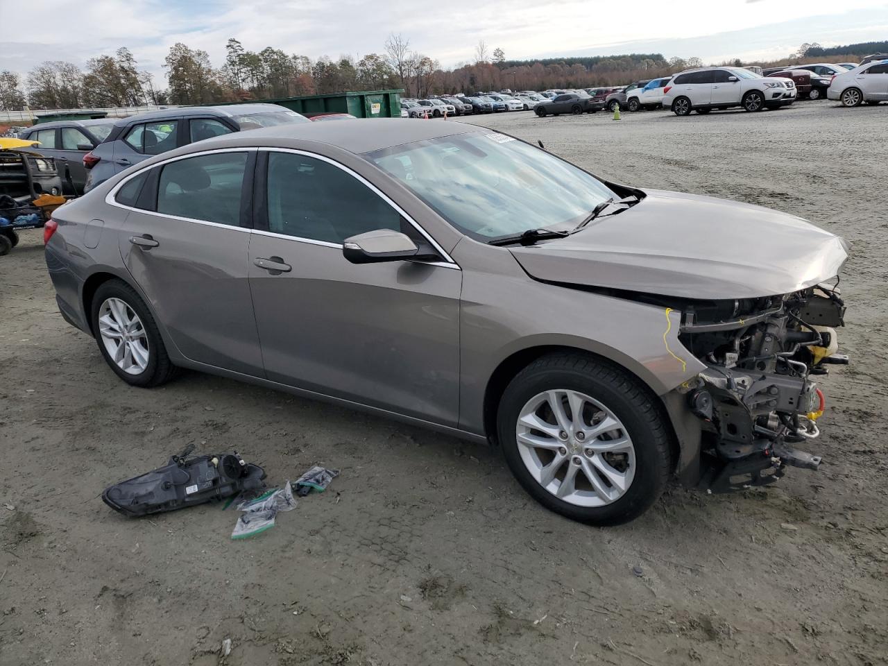 2018 Chevrolet Malibu - Image 4