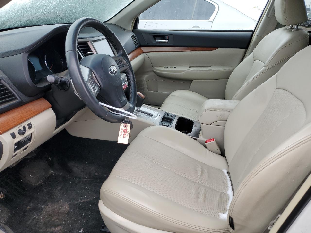 2013 Subaru Outback - Image 7
