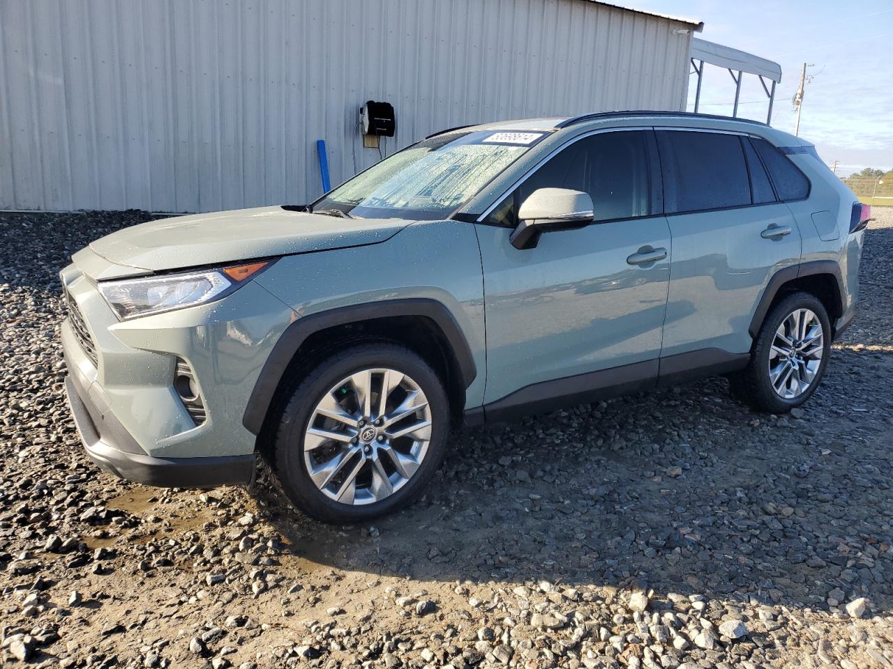 2021 Toyota RAV 4 - Image 1