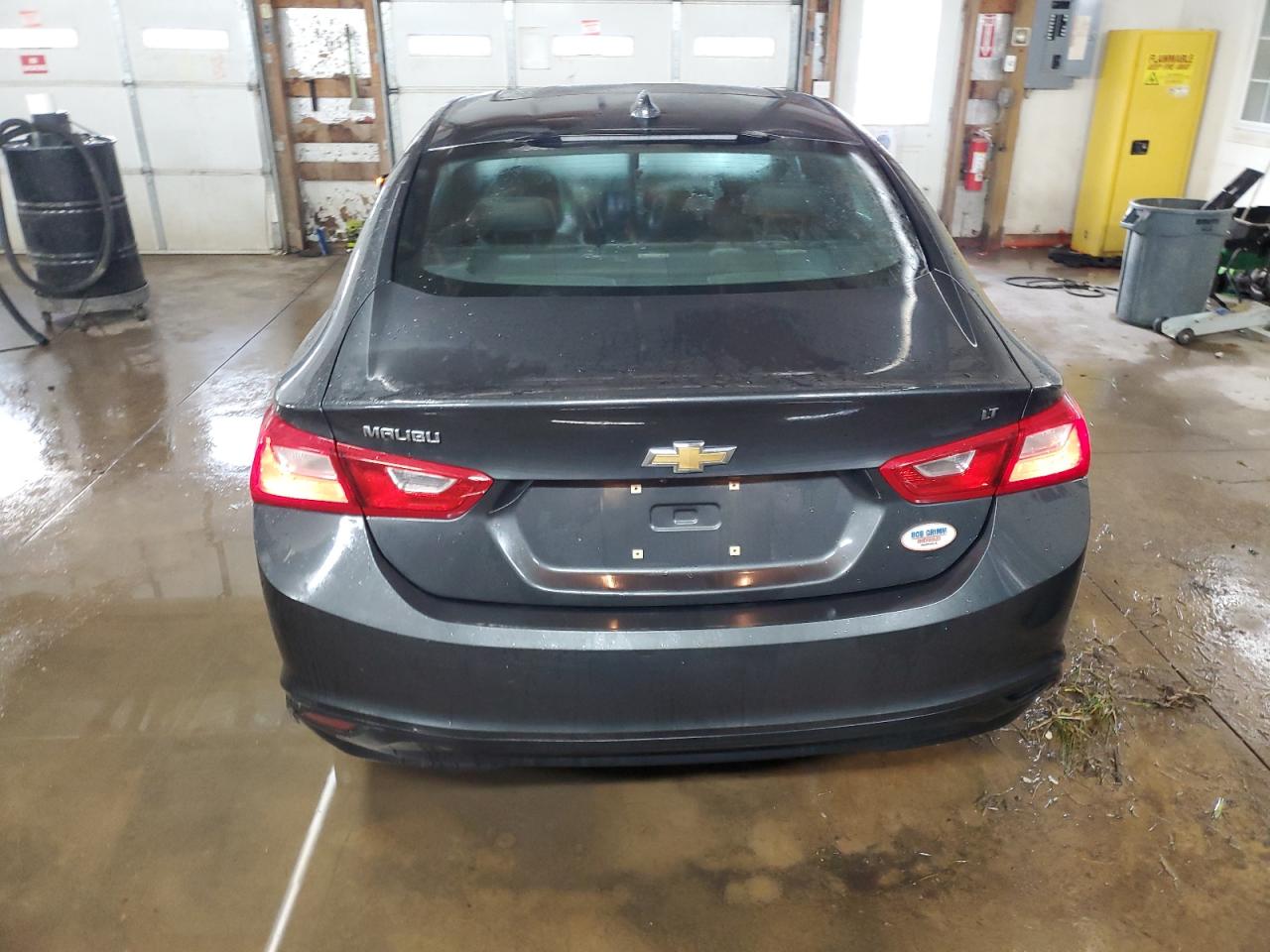 2017 Chevrolet Malibu - Image 6