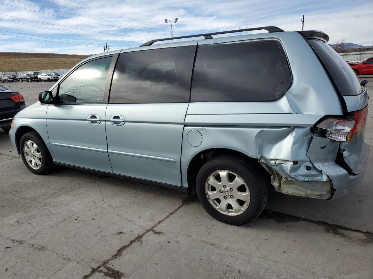 2004 Honda Odyssey - Image 2