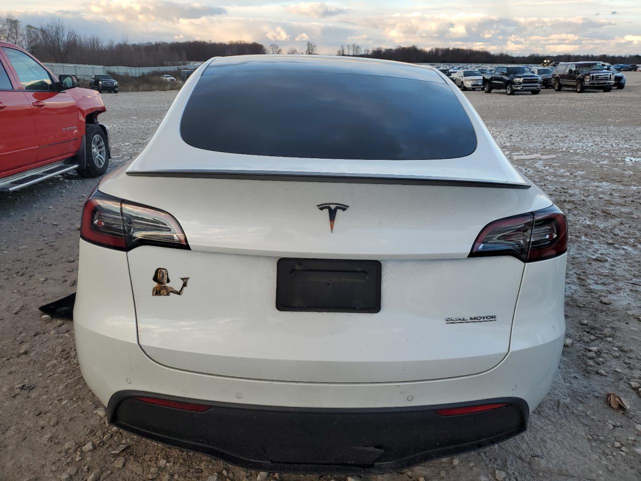 2022 Tesla Model Y VIN: 7SAYGDEF5NF554455 Lot: 81576124