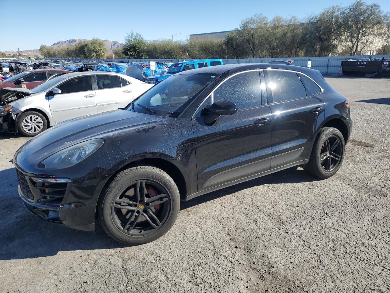 2017 Porsche Macan - Image 1
